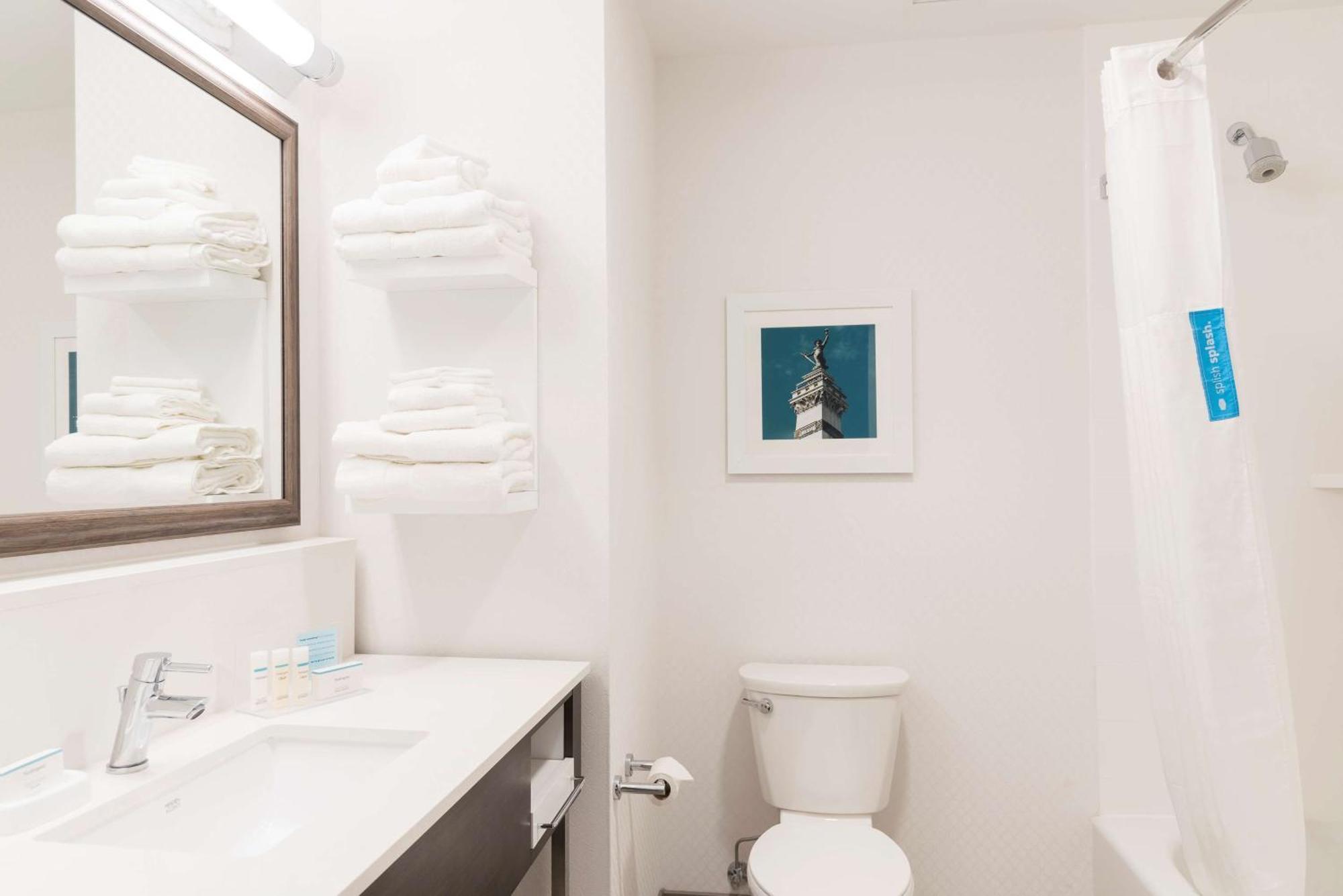 Hotel Hampton & Indianapolis-keystone, In Indianapolis